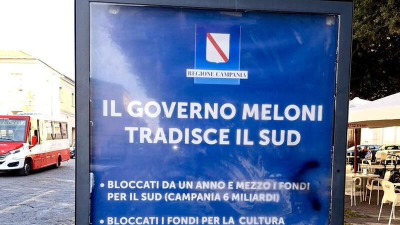 Manifesti Campania Governo Meloni
