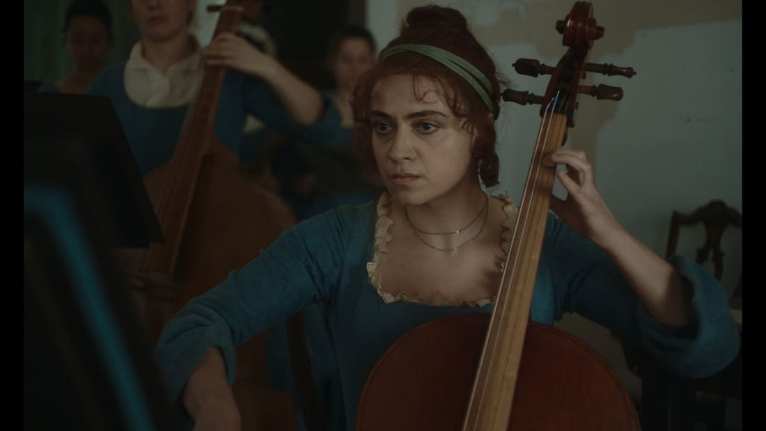 Veronica Lucchesi, la voce del duo LRDL debutta al cinema con il film ”GLORIA!”: il film sarà disponibile dall’11 aprile