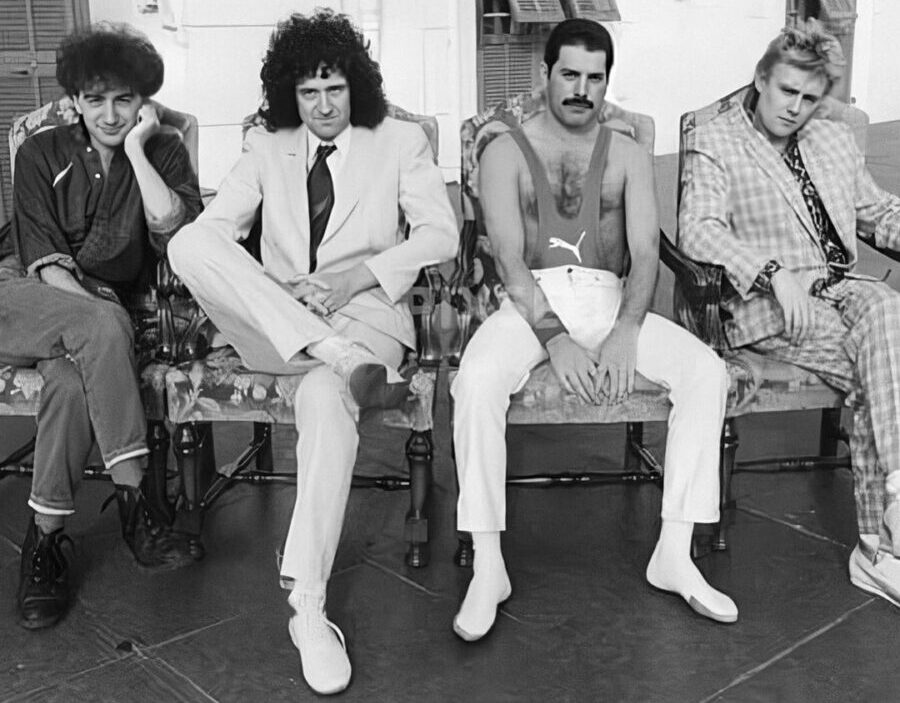 Sony sborserà 1 miliardo di sterline per la musica dei Queen: è un record Queen Festival di Sanremo