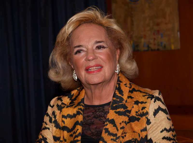Ira Von Furstenberg, addio all’attrice nipote di Gianni Agnelli: aveva 83 anni Ira Von Furstenberg addio alla diva del cinema