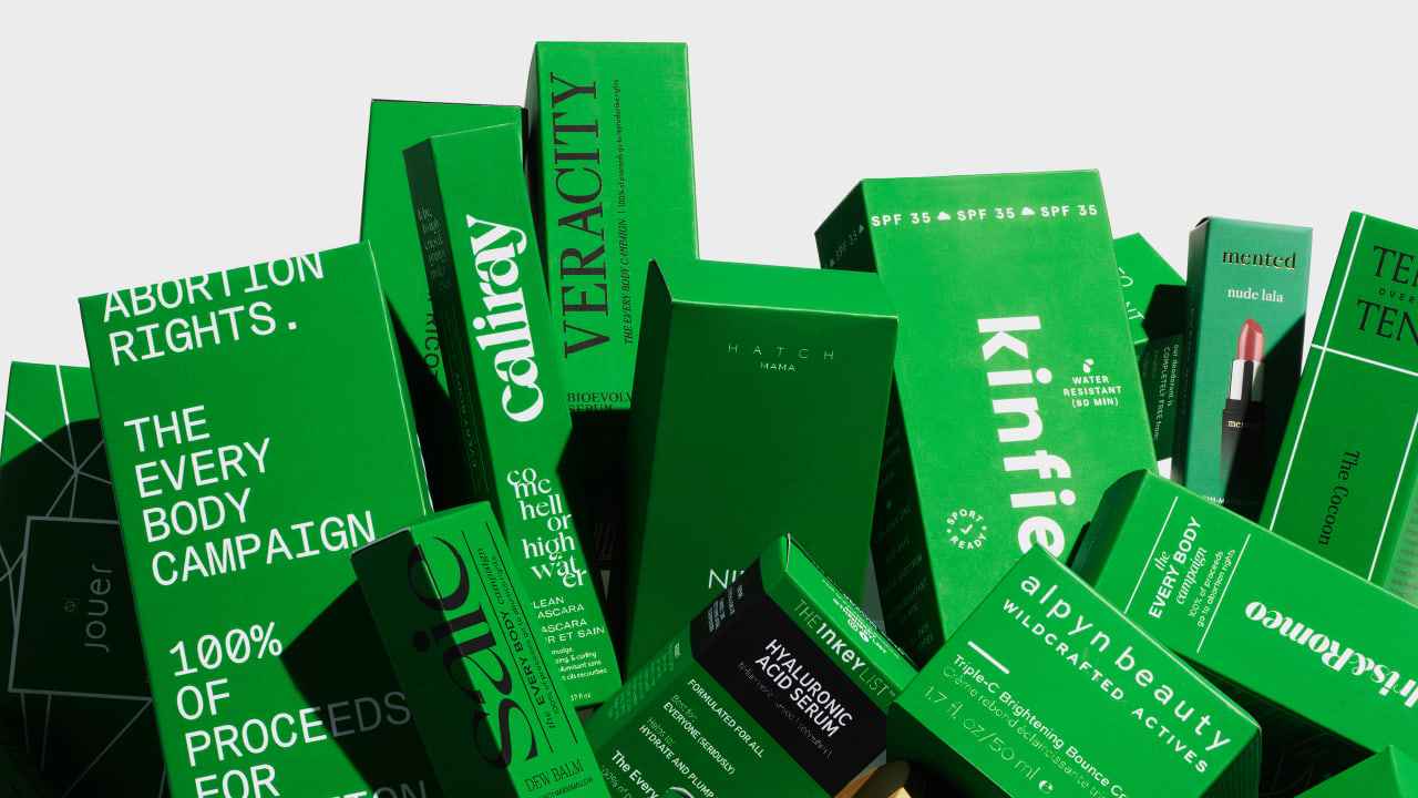 Saie e l’attivismo per i diritti riproduttivi di ognun*: il brand makeup lancia “The Every Body Campaign”