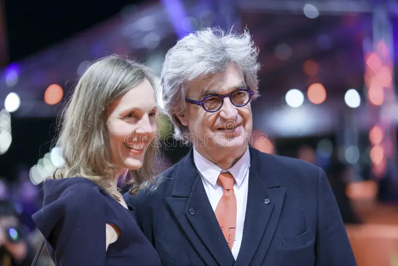 Wim Wenders, chi sono le ex mogli e l’attuale moglie Donata Wim Wenders e la moglie Donata - Ph © Denis Makarenko