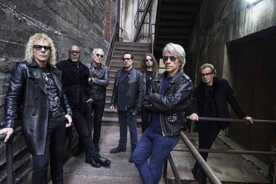 Bon Jovi, esce oggi il nuovo singolo ”Legendary”: brano che anticipa e annuncia il nuovo album ”Forever” fuori il 7 giugno