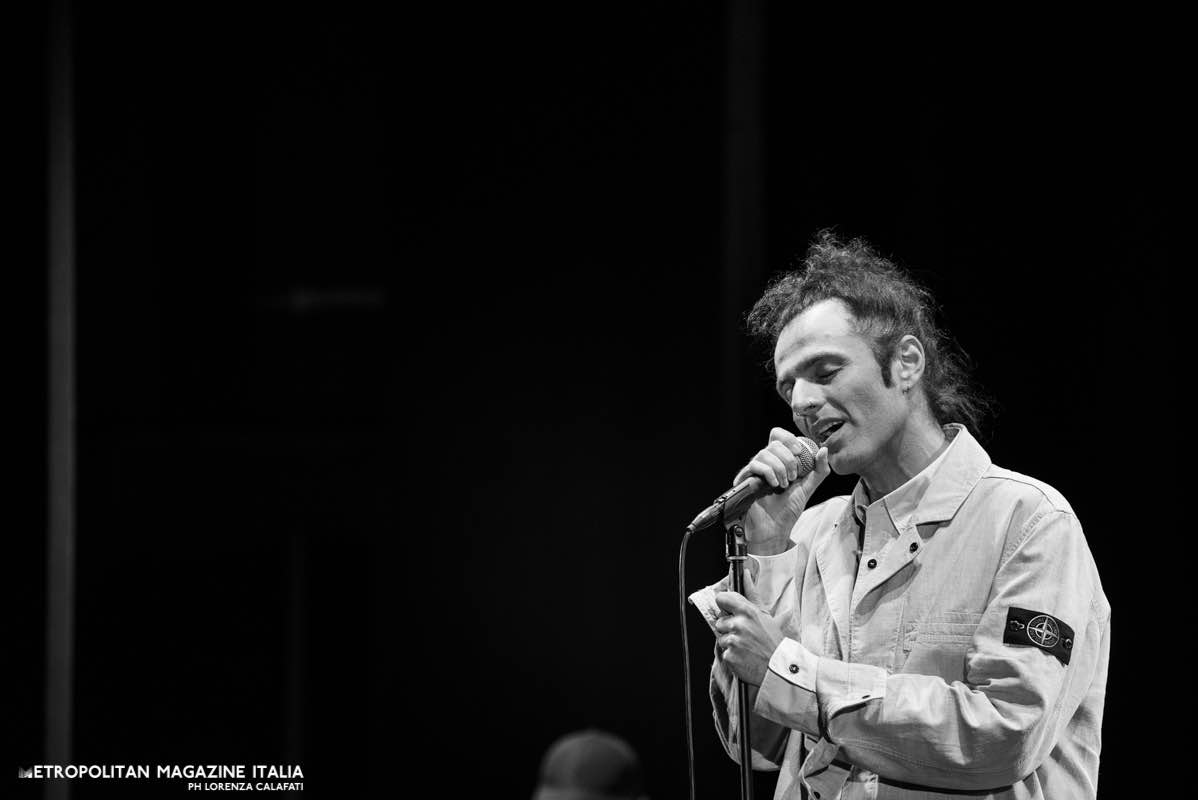 Ghemon, “Una cosetta così”: al Teatro Bolivar di Napoli Ghemon live Teatro Bolivar Napoli - Ph © Lorena Calafati