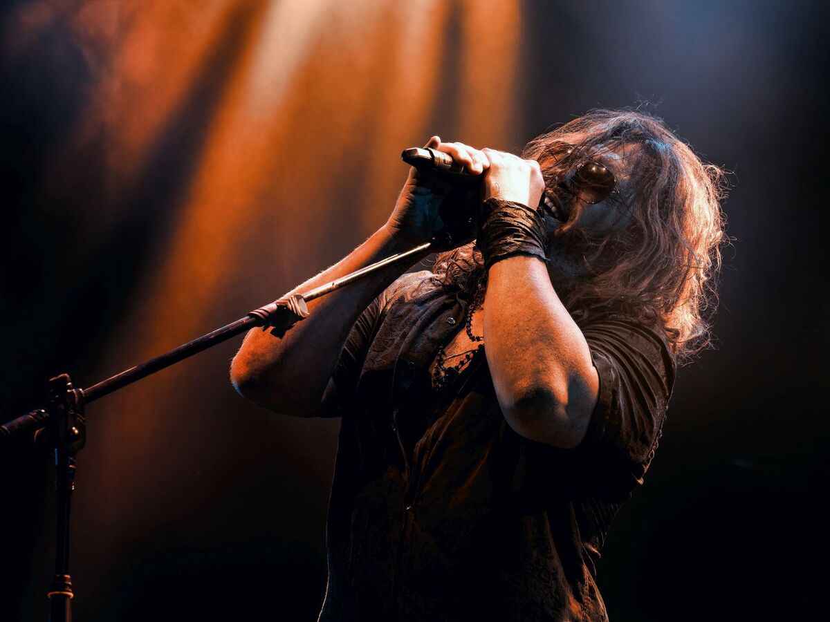 Gianluca Grignani, da domani venerdì 22 marzo al via il tour ”Residui di Rock’n’Roll”