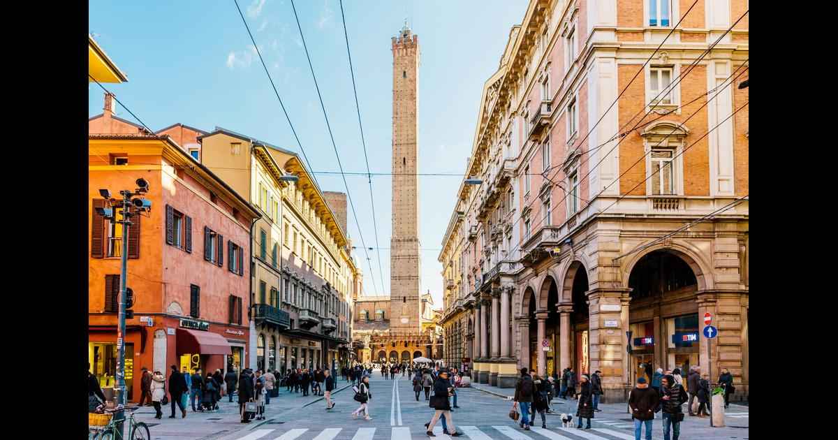 Bologna: 10 luoghi da scoprire nella città dotta