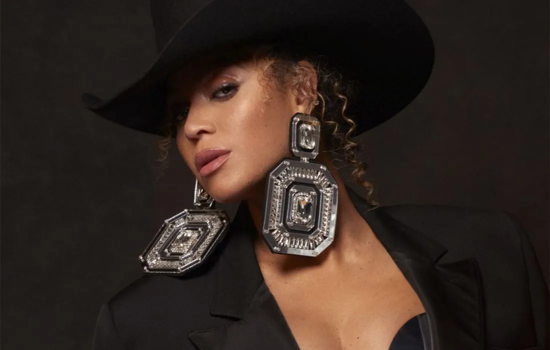 Beyoncé cavalca con “Cowboy Carter”: tra sperimentazione, contaminazione e rivendicazione Cowboy Carter di Beyonce - Photo Credits Ufficio stampa Parole & Dintorni: Francesco Di Mento