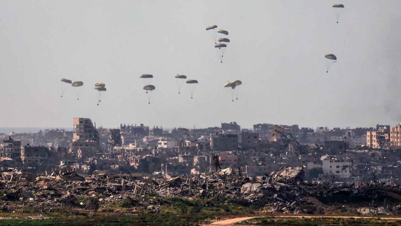 1,9 milioni di persone sfollate a Gaza. Ma Israele afferma: “la campagna militare è ancora lunga”