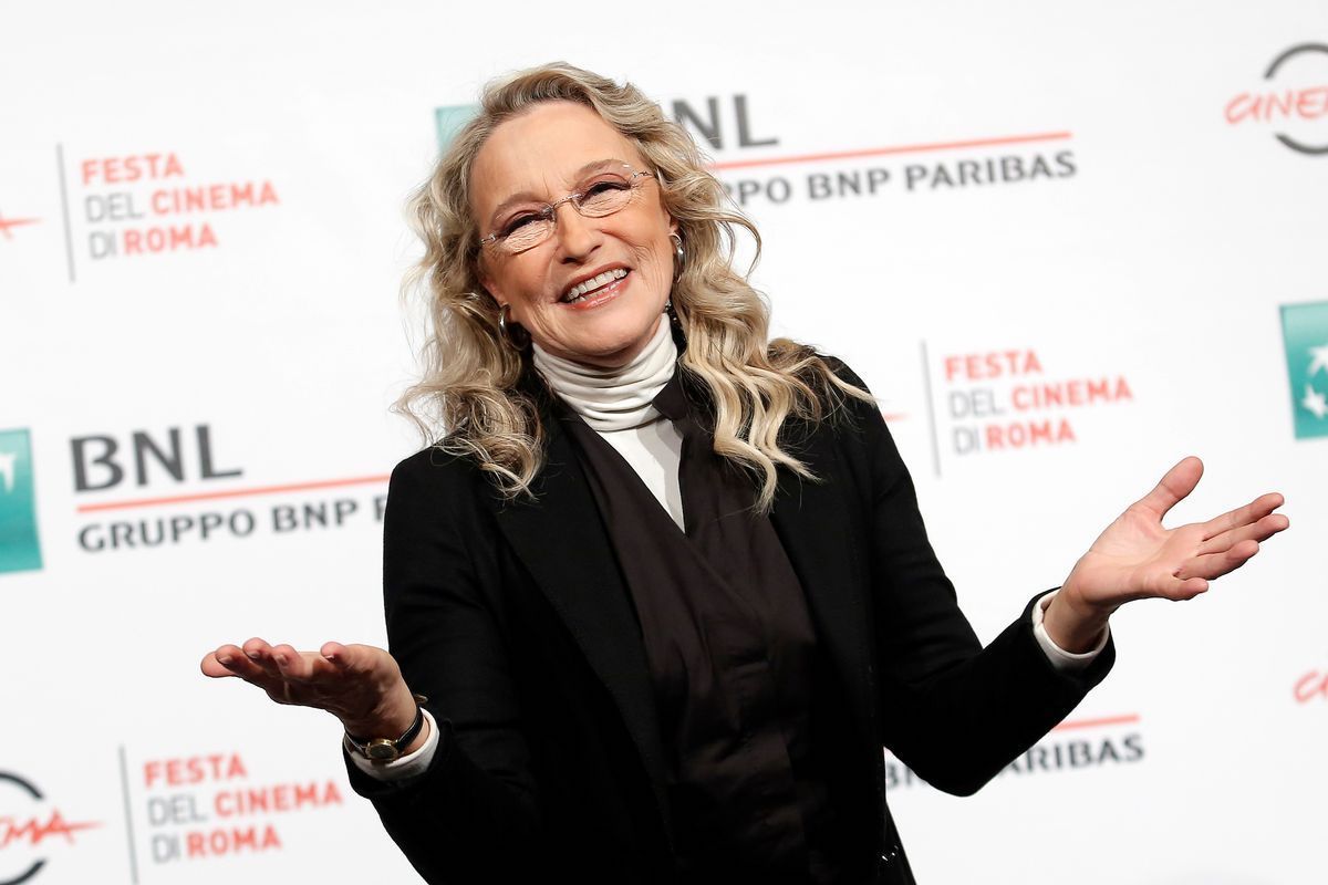 Eleonora Giorgi, chi sono i bellissimi figli da due padri diversi: “Abbiamo trovato il tempo per stare insieme” Eleonora Giorgi il rapporto con i figli