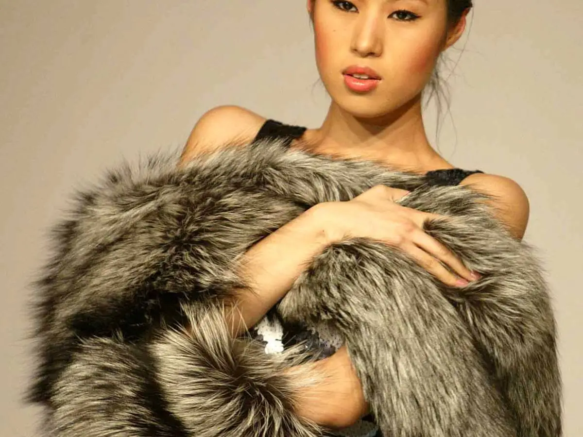 Four Paws contro Max Mara: “La vendita delle pellicce è nascosta, ma non è finita” foru paws max mara © ilgiornale.it