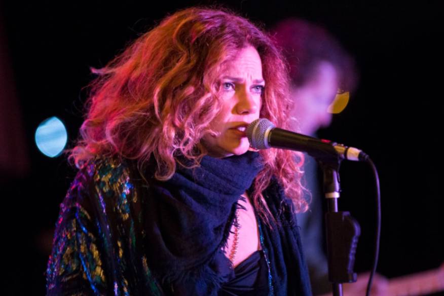 Tananai, Cosmo, Nikka Costa e le nuove uscite discografiche della settimana