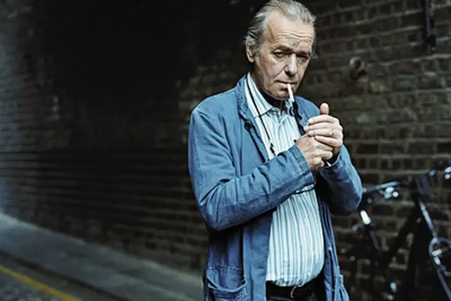Martin Amis è in testa alla classifica dei libri più venduti della settimana, fonte smithsonianmag.com