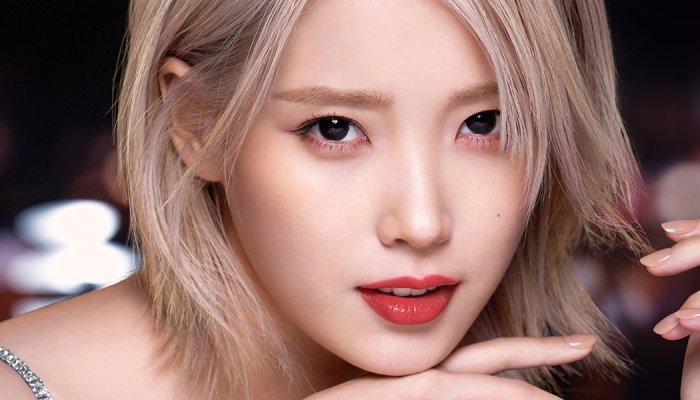 IU sarà la prima Global Brand Ambassador coreana di Estée Lauder