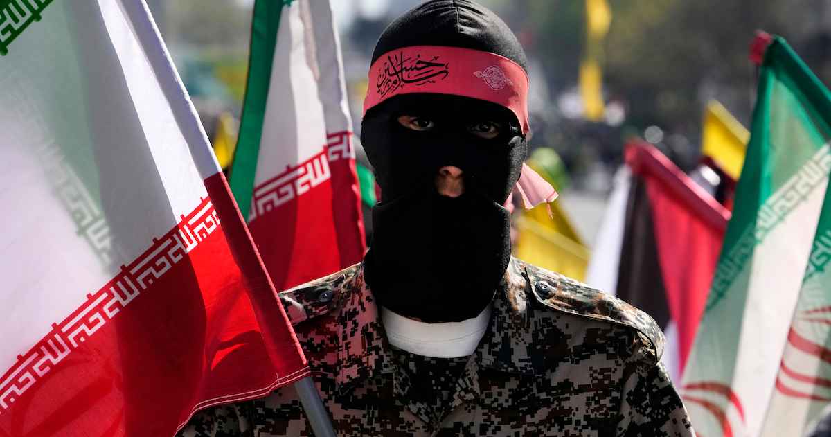 Anche Iran attacca Israele