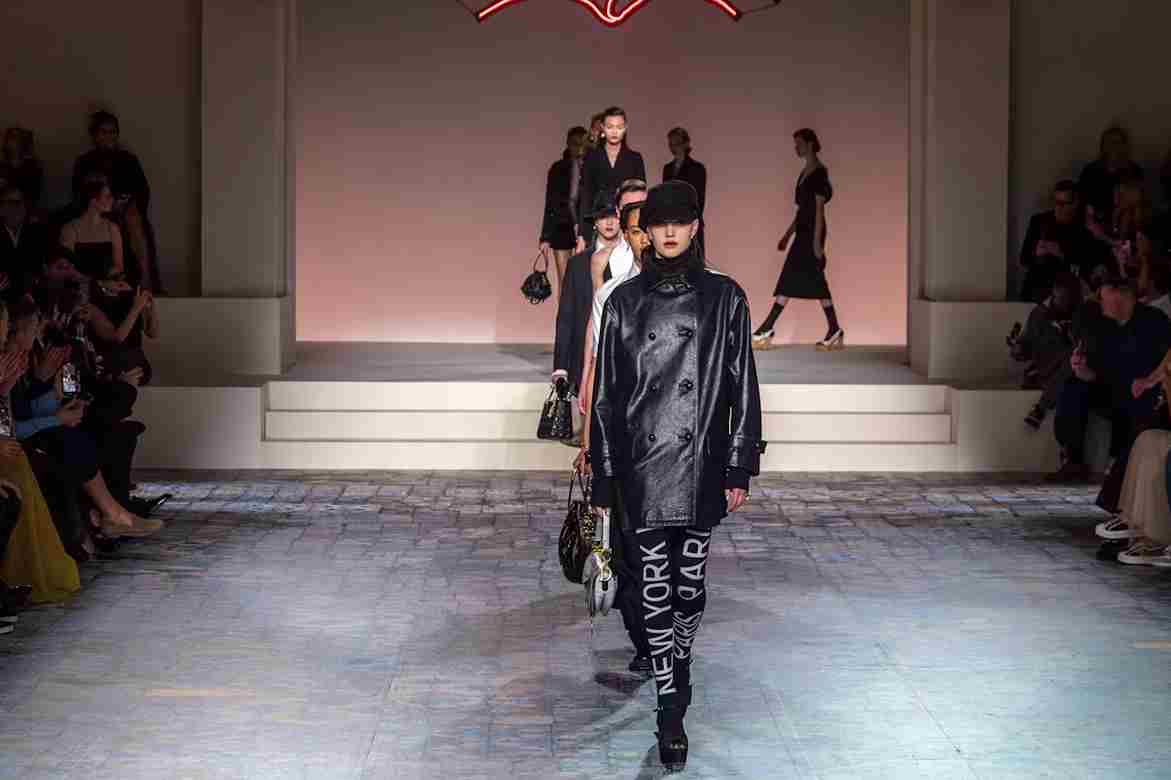 Dior conquista New York con la collezione Autunno 2024 al Brooklyn Museum
