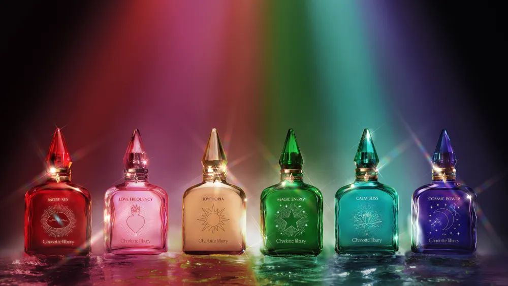 Charlotte Tilbury lancia una linea di profumi innovativi che aiutano a liberare le emozioni