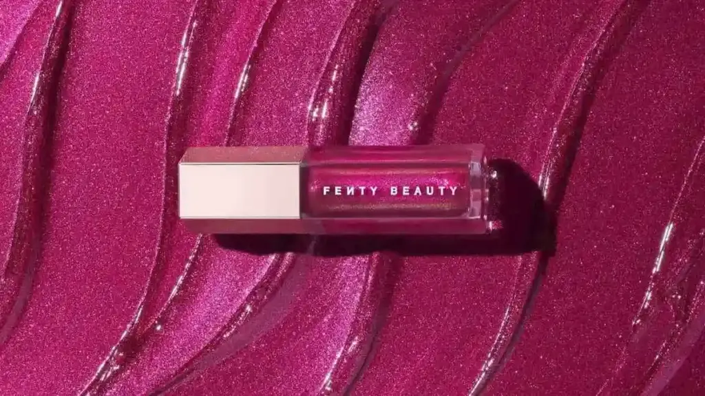Gloss Fuchsia Fenty © nuvole di bellezza