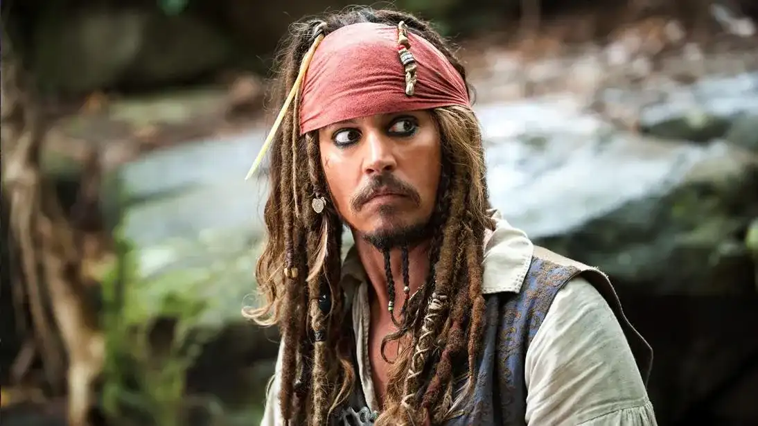 Pirati dei Caraibi: al via il remake scritto da Craig Mazin