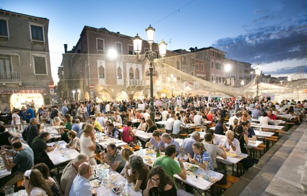 Sagre, i festival del weekend in Italia Sagre, festival ed eventi nel weekend - Ph Credits Winenews.it
