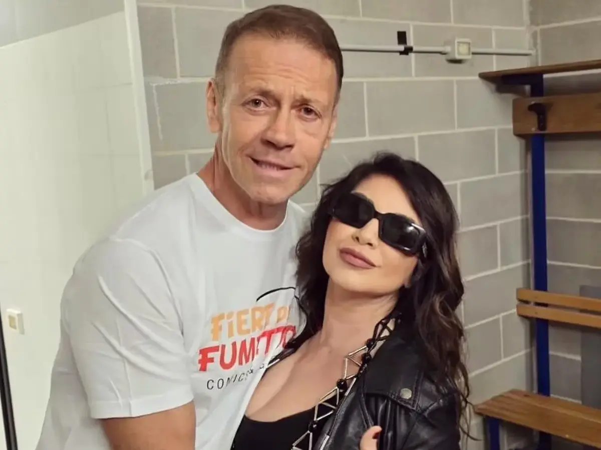 Cristina d’Avena e Rocco Siffredi insieme: “Presto grandi novità” cristina d'avena rocco siffredi