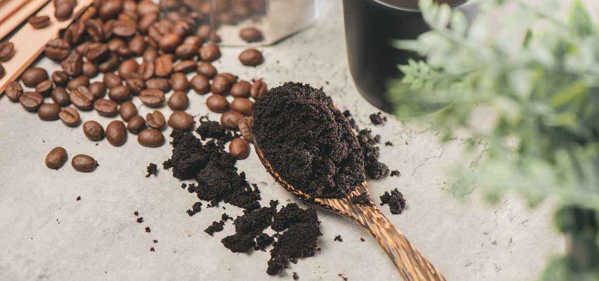Possiamo ricavare dei principi attivi beauty 100% naturale dai fondi di caffé? Adesso sì
