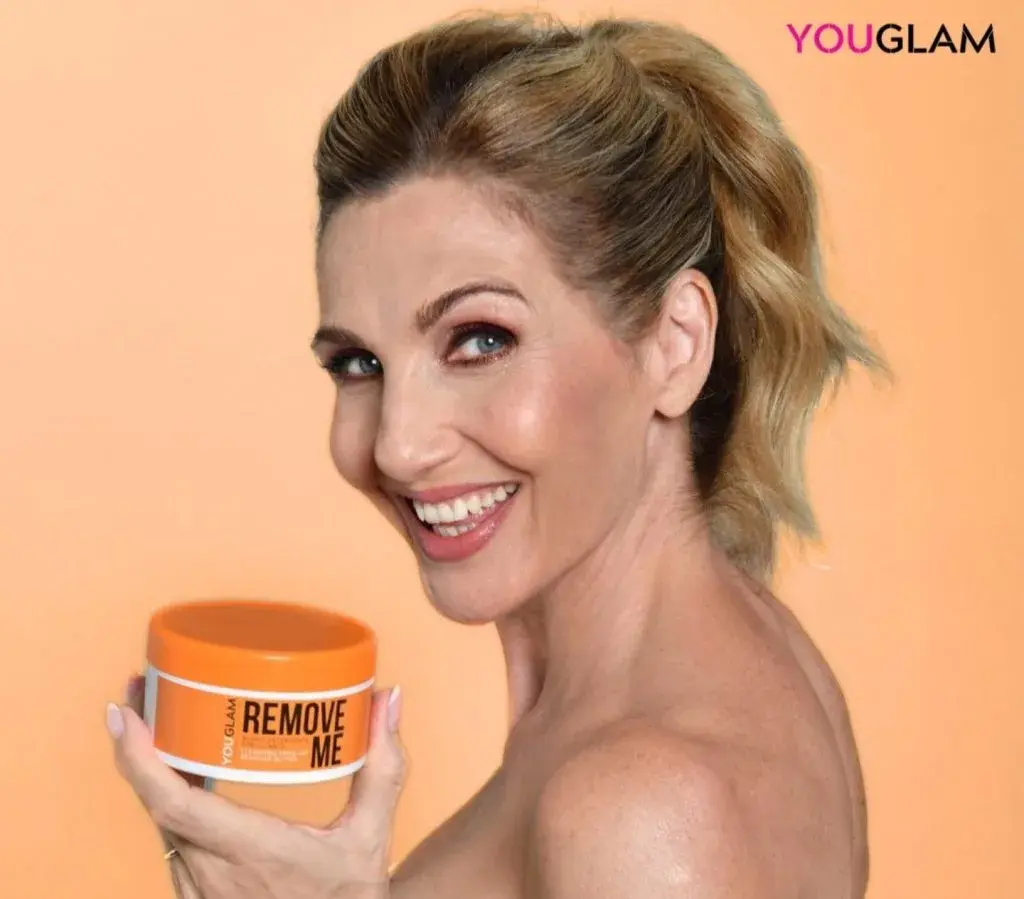 Cosa sappiamo su Youglam, il brand skincare di Lorella Cuccarini youglam © libero blog