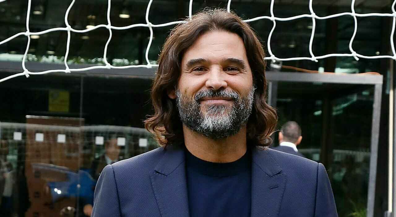 Chi è Lele Adani, il calciatore è sposato? “C’è spazio per le donne”