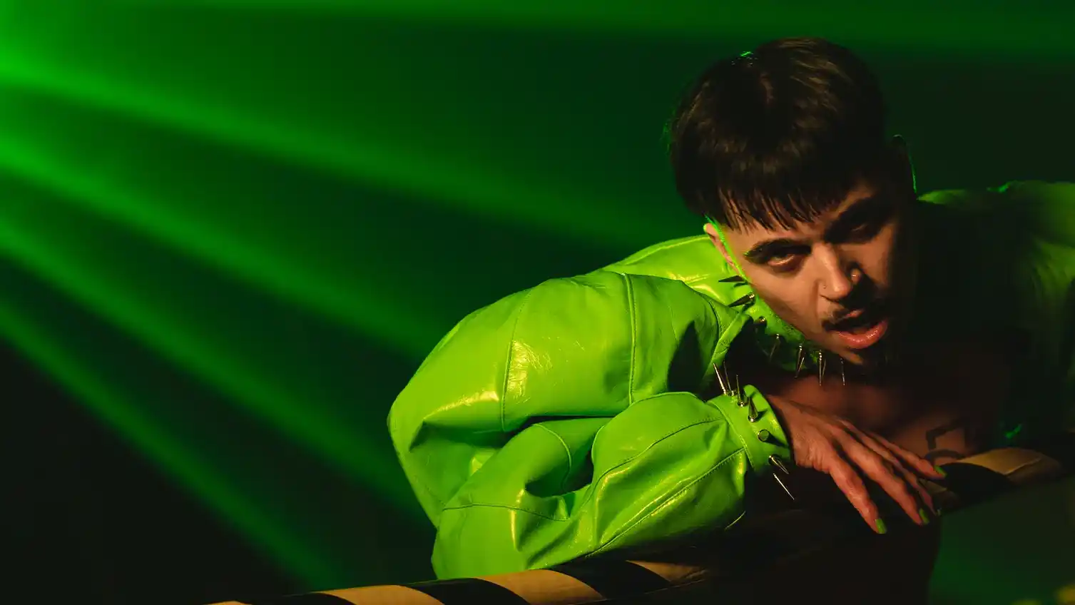 Käärijä, chi è il rapper cantante di “Cha Cha Cha” ospite all’eurovision 2024
