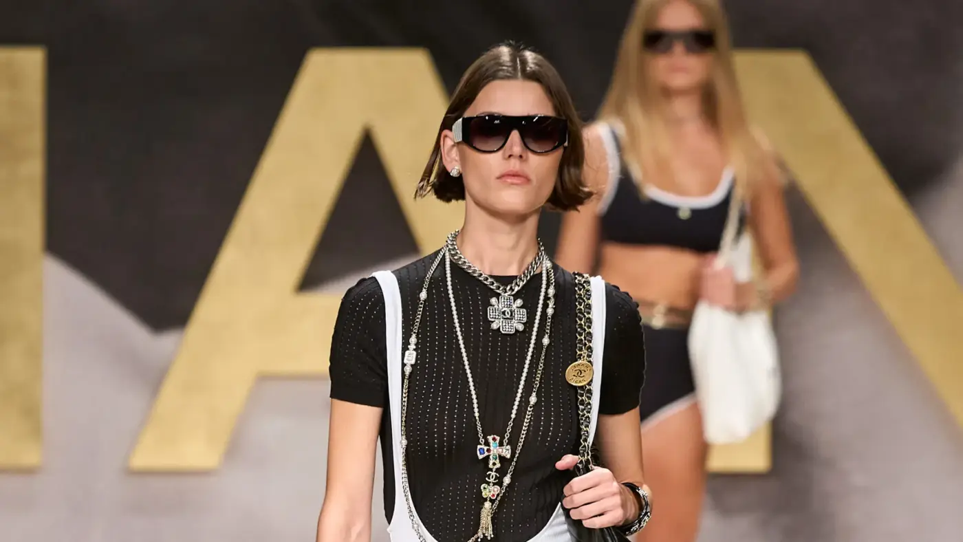 Chanel: il nuovo docubook