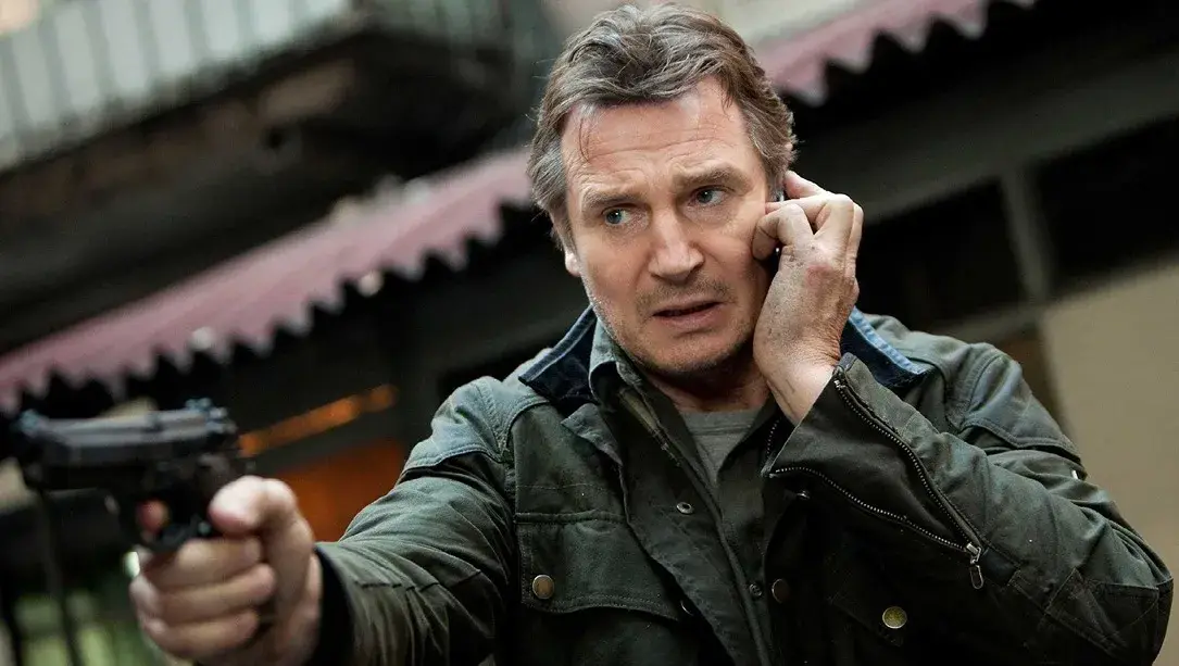 Liam Neeson protagonista di Mongoose, film action di Amazon