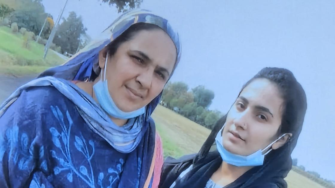 Saman Abbas, arrestata la madre in Pakistan Saman Abbas arrestata la madre in Pakistan