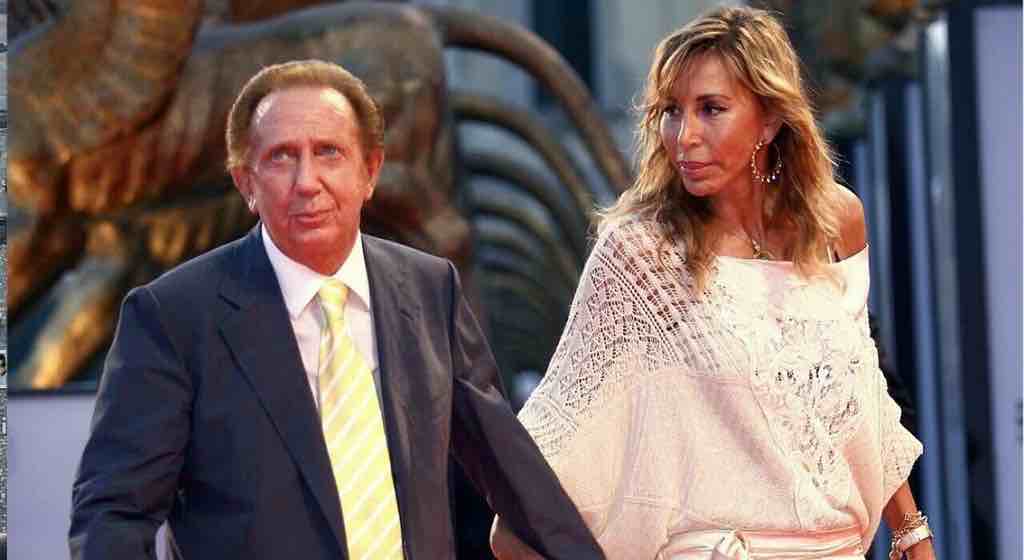 Daniela Zuccoli, chi è la moglie di Mike Bongiorno: “Mio marito non c’era mai, ma non avrei potuto vivere senza di lui” Daniela Zuccoli chi è la moglie di Mike Bongiorno