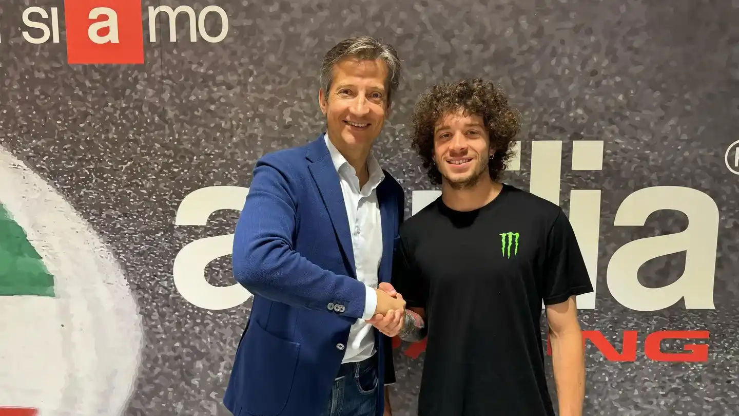 MotoGP | Marco Bezzecchi in Aprilia: ufficiale il passaggio