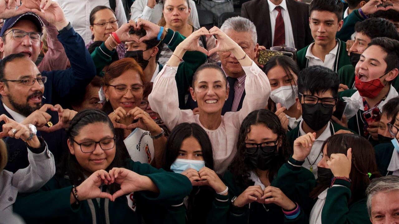 Claudia Sheinbaum, “la doctora”, sarà la prima presidente donna del Messico