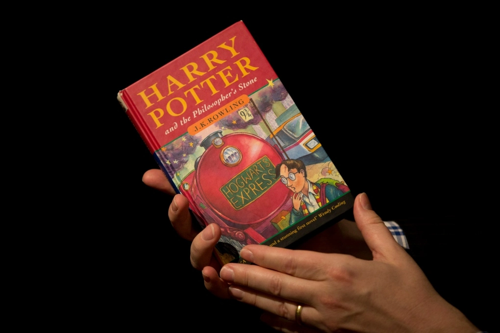 Harry potter e la Pietra Filosofale: il 26 giugno 1997 iniziava la magia Harry Potter