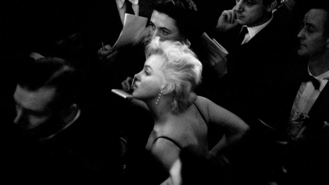 Il profumo Chanel N°5 regala un omaggio moderno a Marilyn Monroe