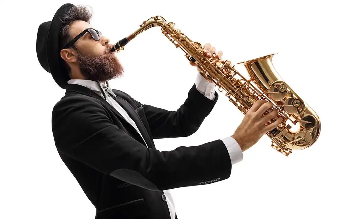 Sassofono, 178 anni fa l’invenzione del famoso strumento sassofono, fonte mississippimusicschool.it