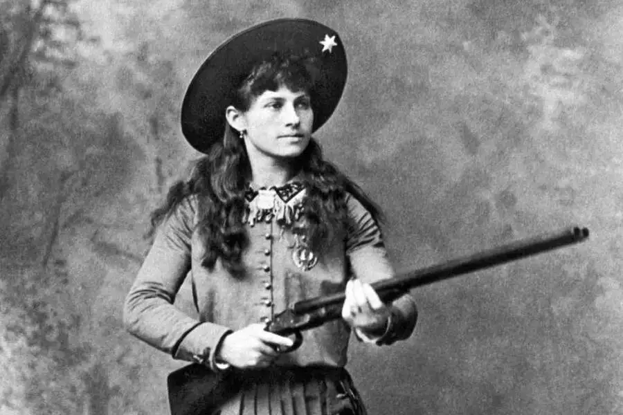 LetteralMente Donna è dedicata ad Annie Oakley, fonte triesteallnews.it