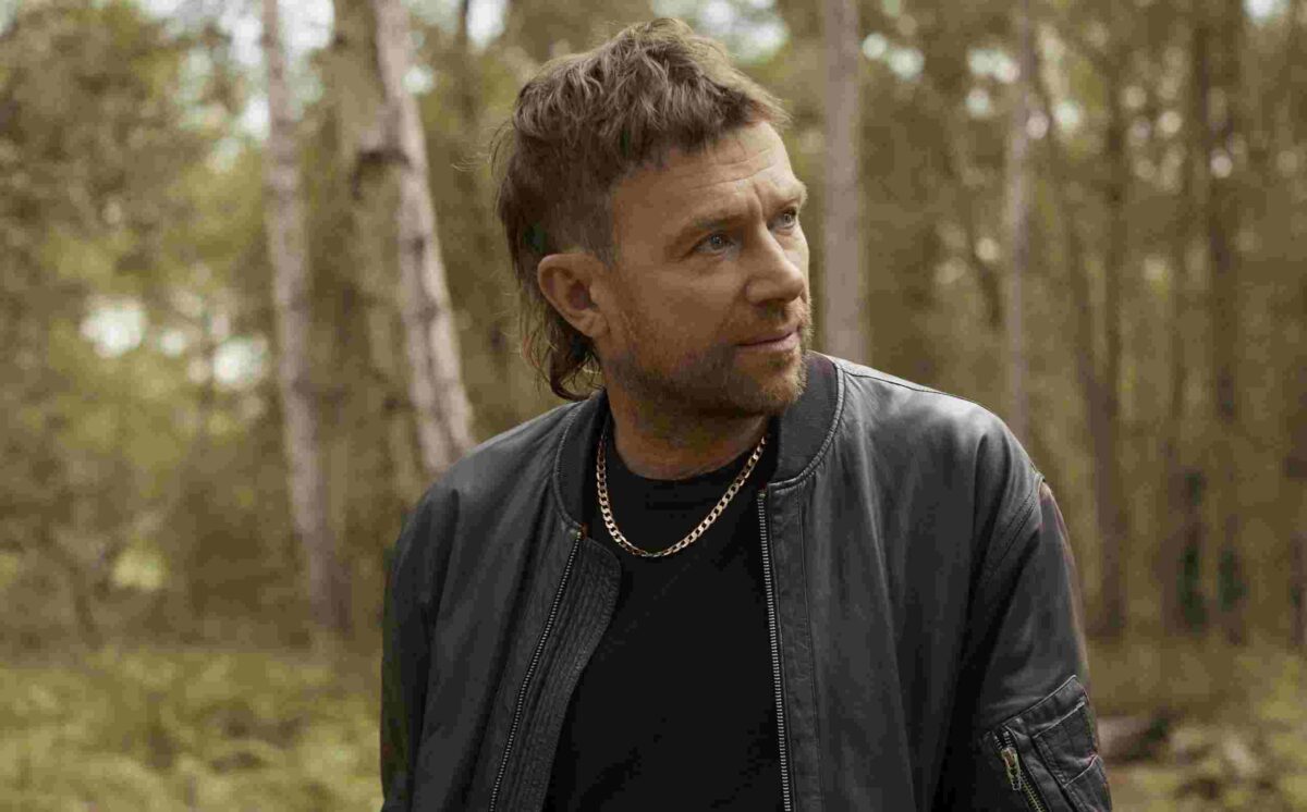 Damon Albarn sta scrivendo la colonna sonora del film “Artificial”, diretto da Luca Guadagnino Damon Albarn ottiene la laurea honoris causa