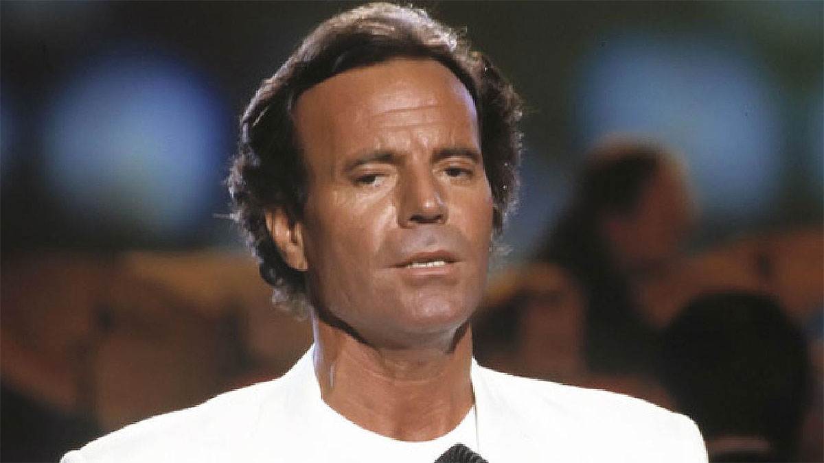 Julio Iglesias 