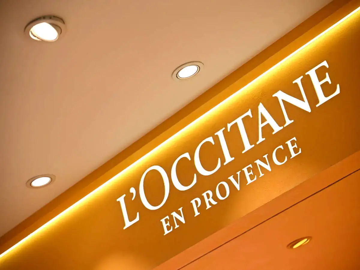 L’Occitane lascia la Borsa di Hong Kong dopo 14 anni
