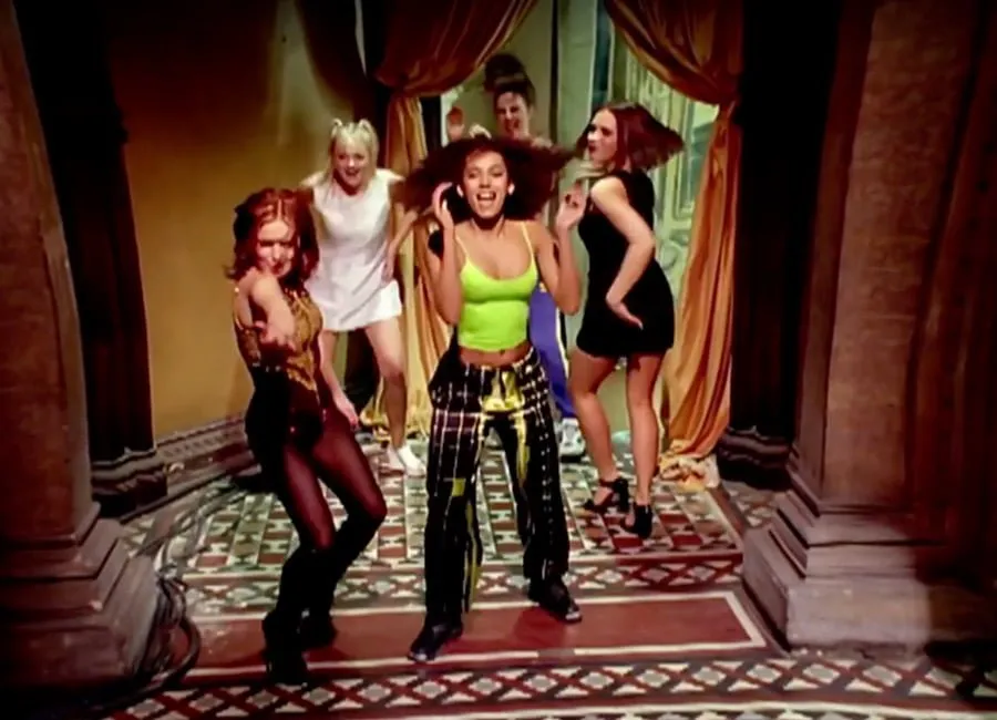 Wannabe, il debutto nel mondo delle Spice Girls