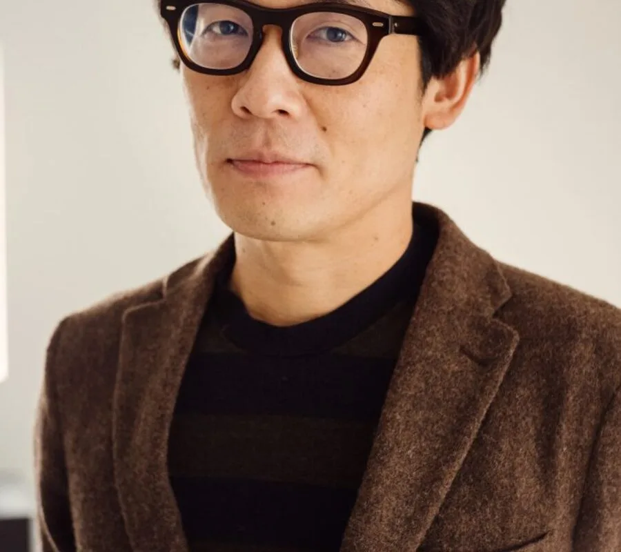 Satoshi Yagisawa in testa alla classifica dei libri più venduti della settimana, fonte enordest.it
