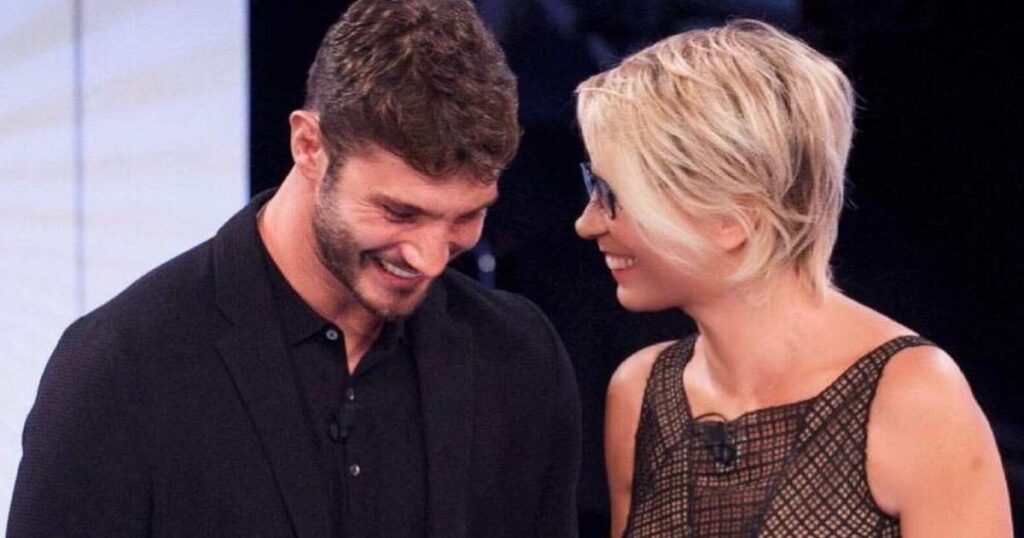 Stefano De Martino, le parole di Maria De Filippi sulla conduzione di Affari Tuoi