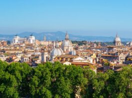 Roma nell’arco di una giornata: come viverla seguendo i suoi ritmi