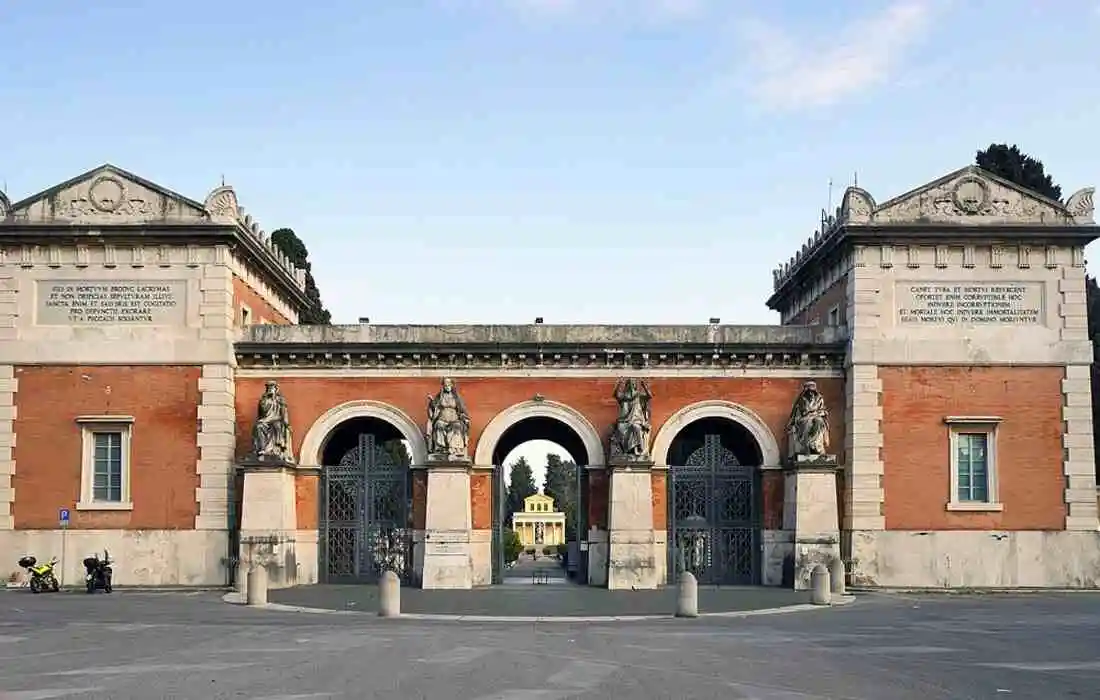 Necroturismo, quando i cimiteri diventano mete turistiche