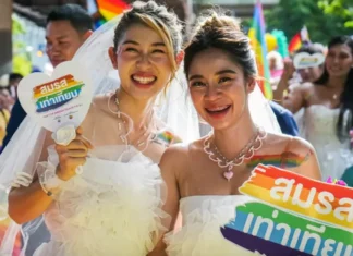 Il re della Thailandia firma la legge sul matrimonio tra persone dello stesso sesso #LoveWins