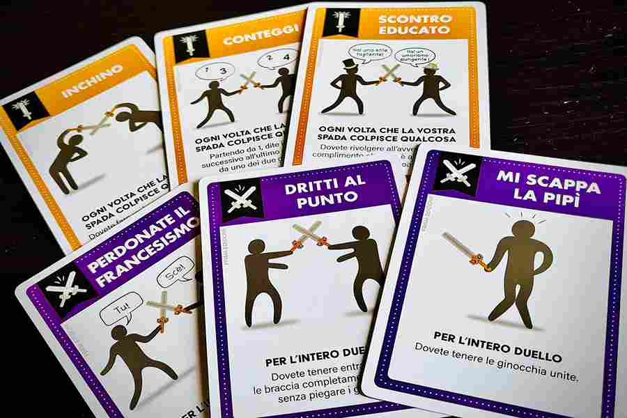 colpiamoci a vicenda con spade finte
