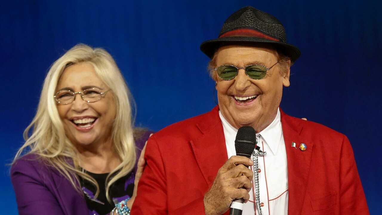 Renzo Arbore e le parole d’amore di Mara Venier: “Ci siamo lasciati amandoci”