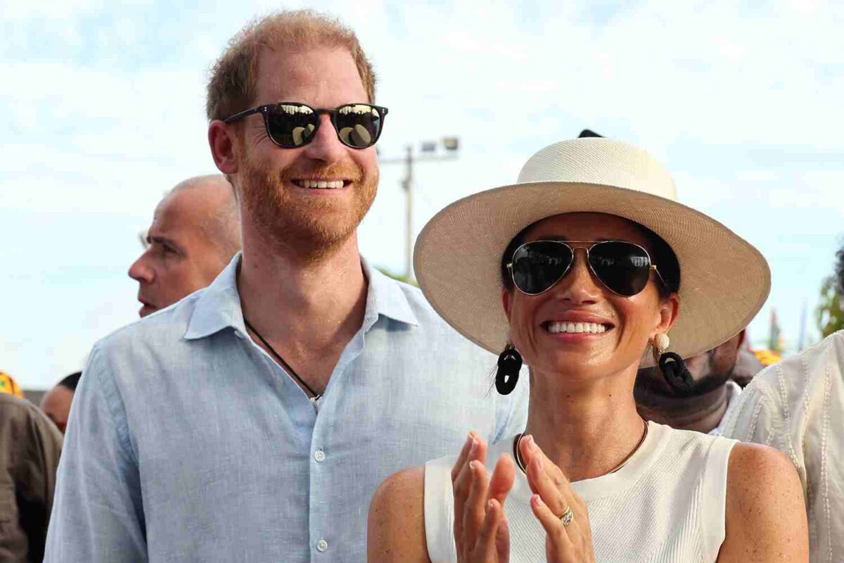 “Sono tutti terrorizzati da Meghan, Harry è molto permissivo” , le rivelazioni degli ex dipendenti dei duchi del Sussex